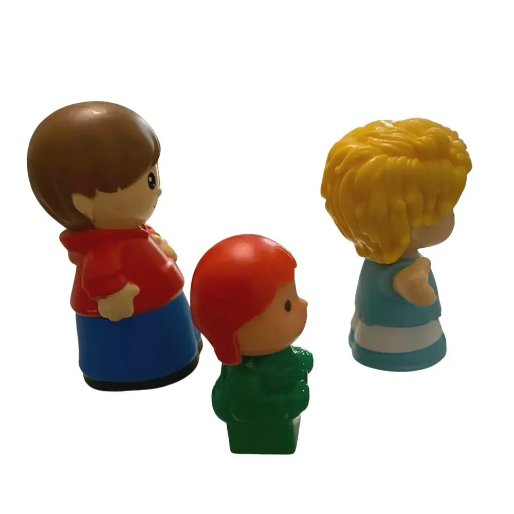 Vintage Fisher-Price Little People Big Helpers Family figures - Mom, Dad & Baby